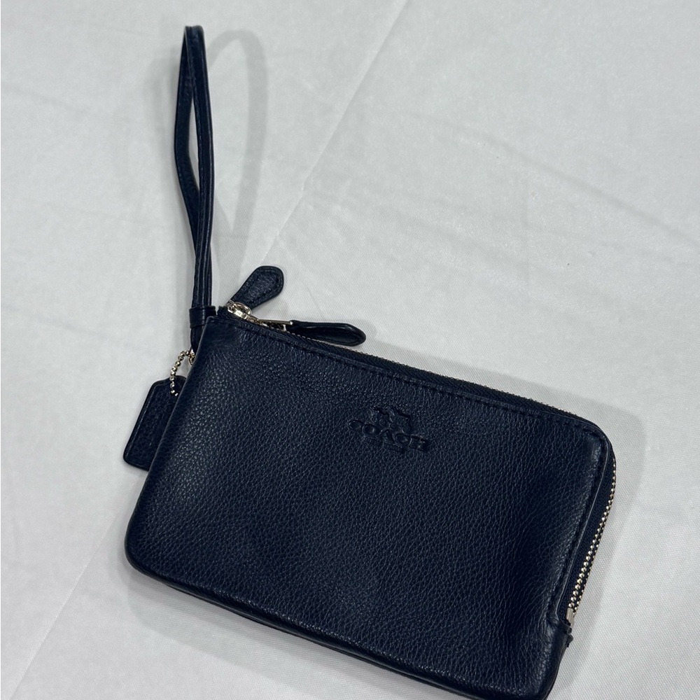 COACH | Black Leather Double Zip Wristlet with Strap